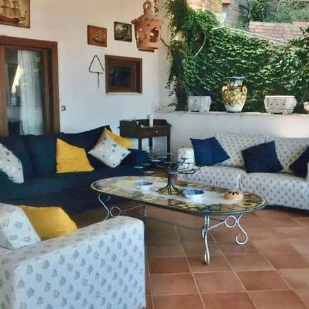 Casa Stromboli Сasa de vacaciones Capo Vaticano